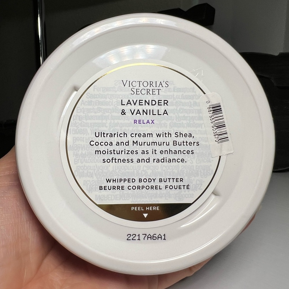 Victoria’s Secret Whipped Body Butter 🦋 Lavender + Vanilla - Picture 2 of 2